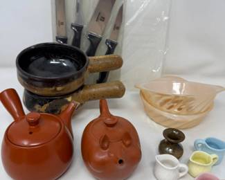 33 SmallSetsCrocksKnivesFireKingPigTeaSetMiniPitchers