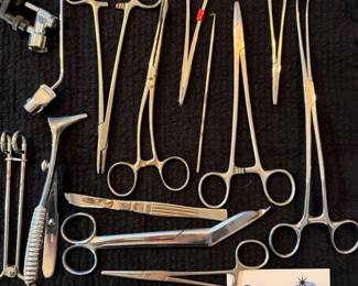 287 16PieceSurgicalMedicalInstruments