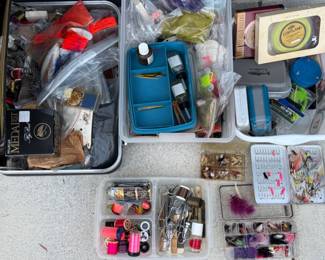 16 FlyFishingandTyingReelsLineFliesFlyTyingNeeds