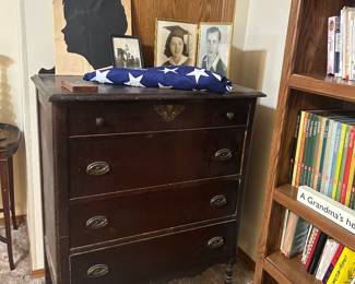 Antique chest dressser