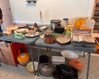 Kitchen/cooking items