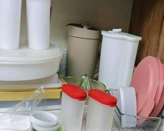 tupperware