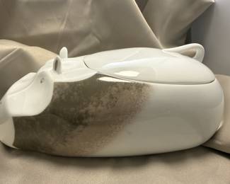 Limoges Bernardaud Hippo Lidded Box by Danish Artis Thalia Reventlow