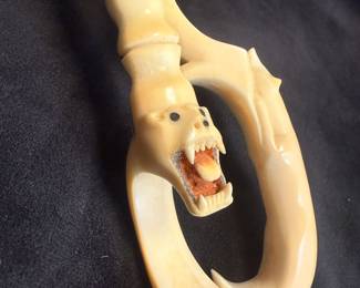 Vintage Inuit Carved Carving Set.