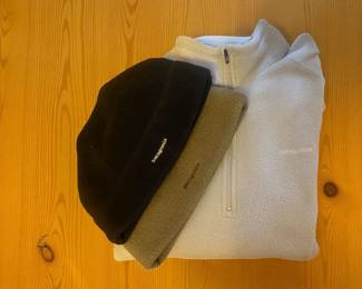 Patagonia Synchilla Fleece  3/4 Zip And 2 Fleece Beanies