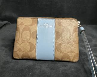 COACH Women's Corner Zip Wristlet In Signature Canvas