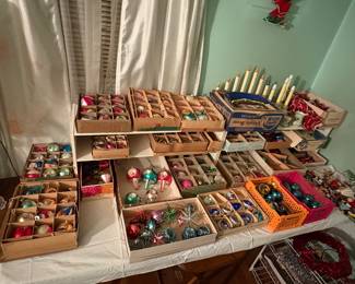 Vintage Christmas Ornaments and Decorations