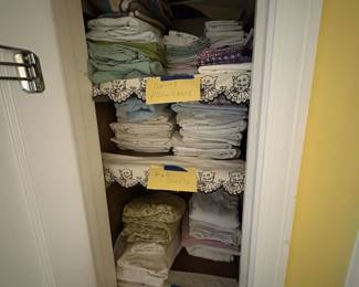 Twin and Full Sheets, Pillowcases