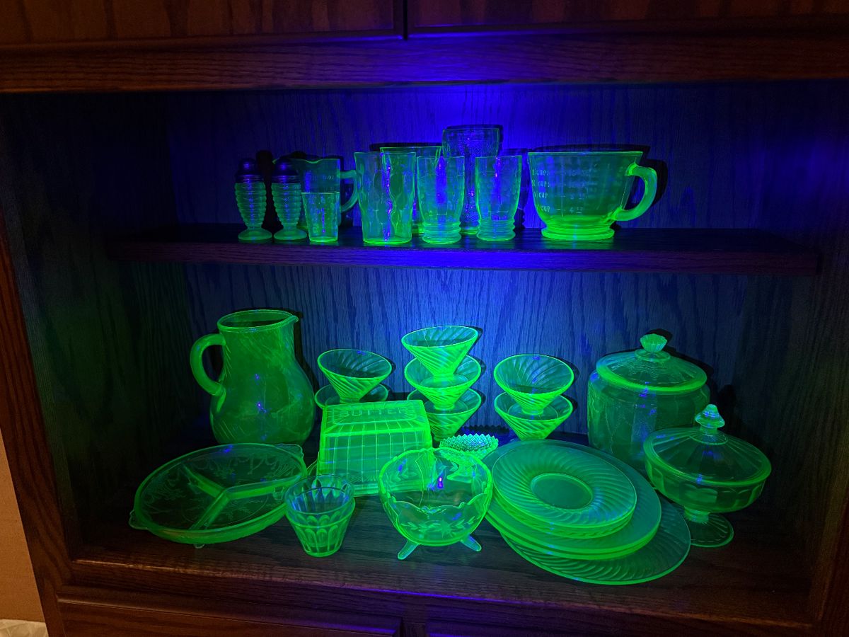 Uranium glass