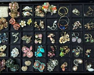 Vintage earrings clip and pierced