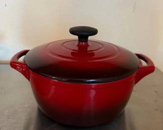 Dutch oven cast iron pot 3.5 qt