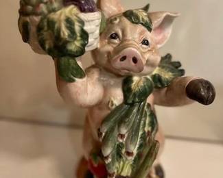 Fitz and Floyd Percy the Pig