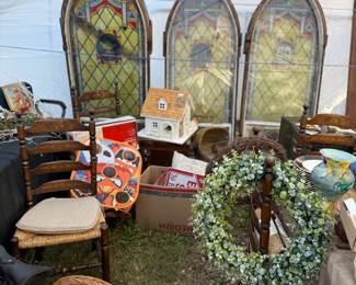 Stained glass windows - LOWER PRICES, wreathe, Bird House