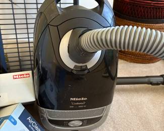 Miele vacuum