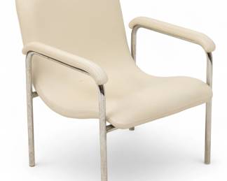 Lot 1075
Thonet Industries (German) Mid-Century Modern Chromed Streel Tube and White Leather Chair, Ca. Mid 20th C., H 30" W 25" Depth 31"