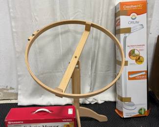 Quilters Hoop Amd Fabric Mover