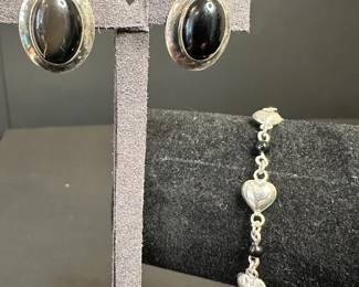 Sterling Silver Onyx Earrings Heart Link Bracelet Set