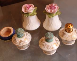 Salt Peppers Ceramic Flowers