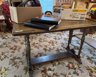 Parlor table