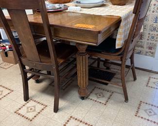Oak Kitchen Table - 2 chairs