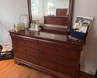 Kincaid Double Dresser 