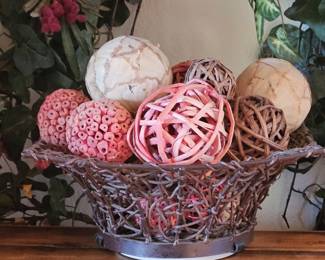 Grape Leaf-Look Woven Basket w/ Decorative Orbs