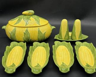 (8) Corn Cob Dishes: Covered Casserole, & more