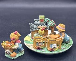 Precious Moments Country Lane Apple Barn Tea Set