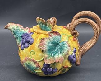 Fitz and Floyd 44oz Ceramic Teapot from 1993