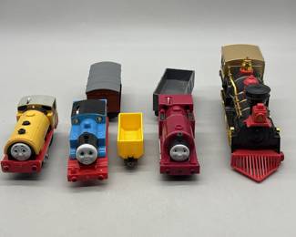 3-Thomas Train Engines, 3-Cars + 1 Extra Engine