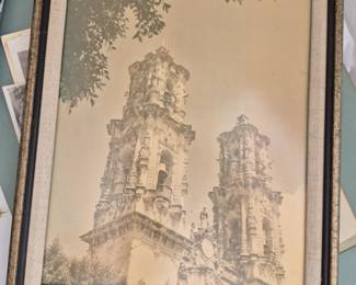 Ronnie Luster photo framed.