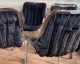 This lot features a set of four (4) cantilever dining chairs, believed to be by Gastone Rinaldi for Rima circa 1970s. Each chair measures, 33.5” H x 19.5” W x 24” D.
