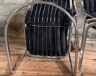 This lot features a set of four (4) cantilever dining chairs, believed to be by Gastone Rinaldi for Rima circa 1970s. Each chair measures, 33.5” H x 19.5” W x 24” D.
