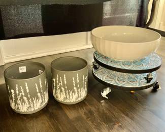 pot holders, wheels, outdoor vase holder, 