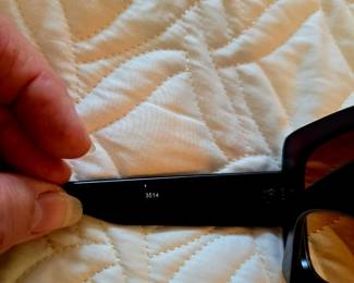 Gucci, Butterfly sunglasses