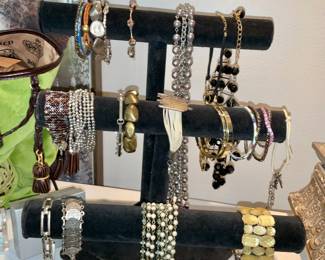 Bracelets, women's, accessories, costume, jewelry 