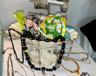 Women's, costume jewelry, custom, hand crafted, accessories 