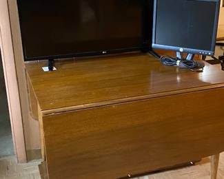 vintage drop leaf table with 2 leaves, 42"L, 28"deep, 30"H, 42" LG flat screen TV, not smart, Dell monitor 17"