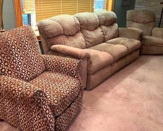 2 recliner chairs and recliner couch