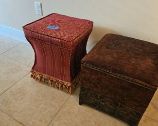 $20 each on these the one on the right is actually a storage ottoman left over from last week's estate sale
SUNDAY PRICE $10 EACH