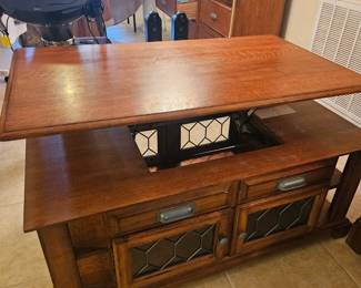 This is part of the living room set as described earlier. There are five pieces in this set, also includes the TV console a bar cabinet and two end tables all for $500.