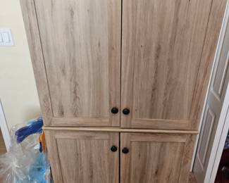 This craft desk cabinet is also in the craft room for $75
SUNDAY PRICE $40