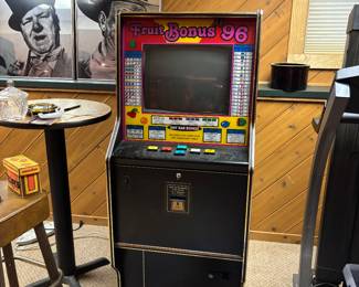 Video slot machine