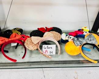 6 Disney Ears