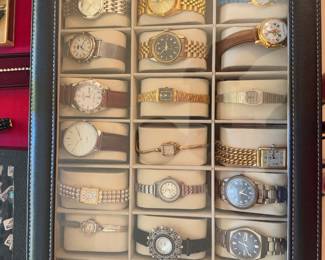 Many men’s and ladies watches