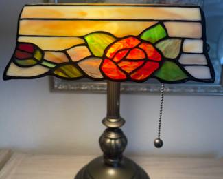 Tiffany style desk lamp