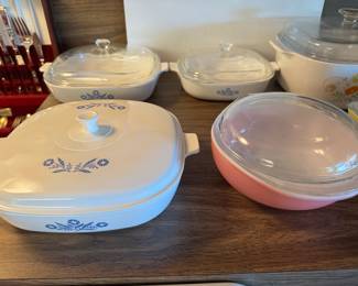 Many pieces of vintage Pyrex