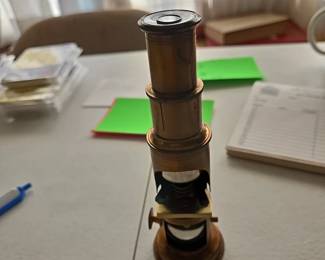 French microscope