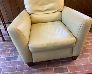 Natuzzi Leather Recliner