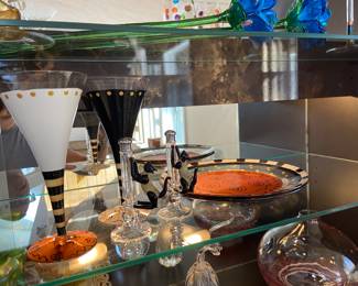 Hand Painted Gallery Glassware and Siamese Cat Salt & Pepper Shakers